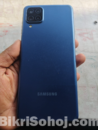 Samsung Galaxy M12